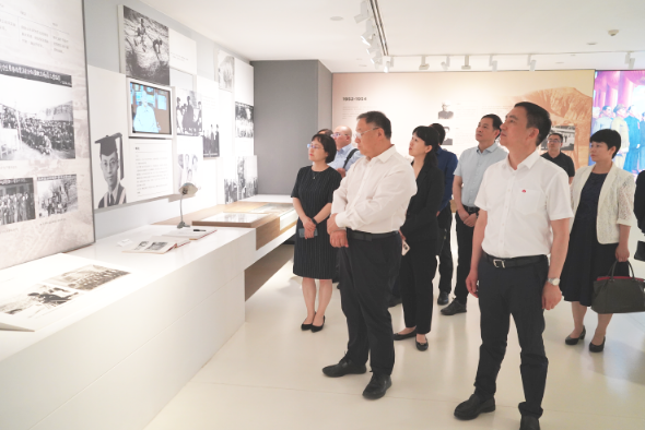 中智集團黨委書記、董事長卜玉龍赴陜西、內(nèi)蒙古開展商務拜訪活動