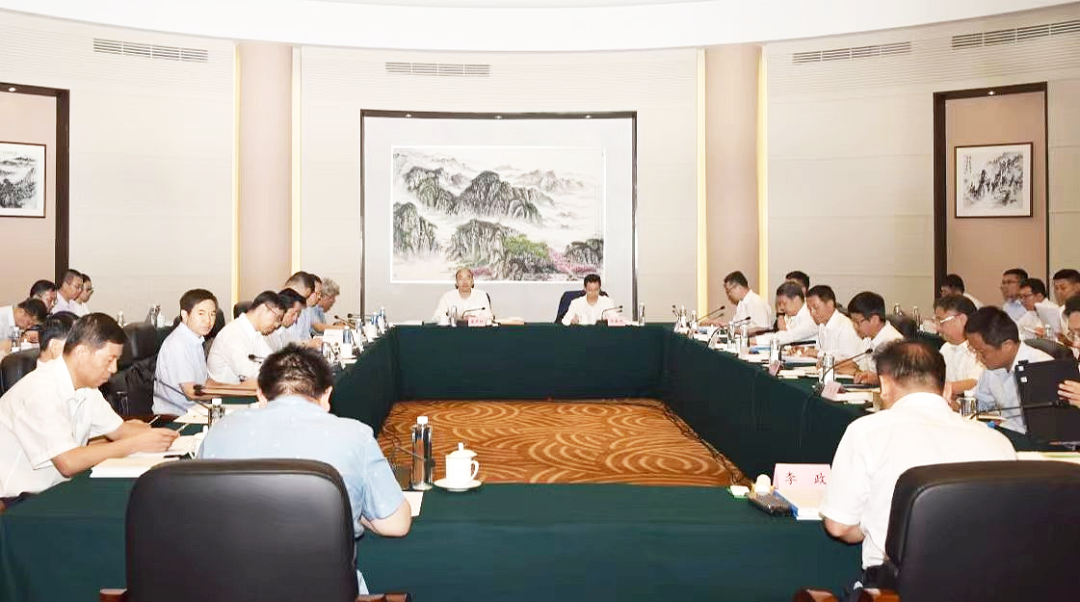 中智集團黨委書記、董事長卜玉龍受邀參加國企改革深化提升與遼寧全面振興新突破研討會并作主旨發(fā)言